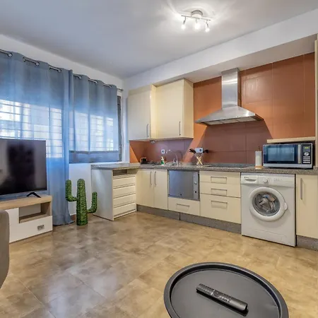 Apartment Centric